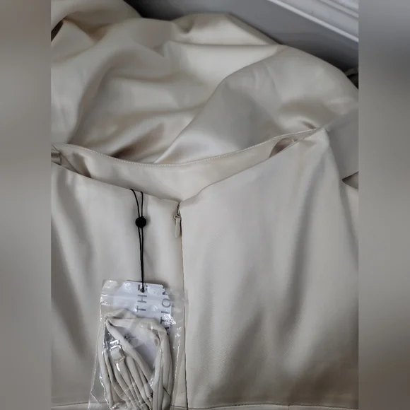 Dress the Population Verona Off the Shoulder Satin Midi Cocktail Dress - Picture 8 of 10